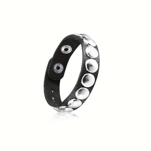 round studded bracelet