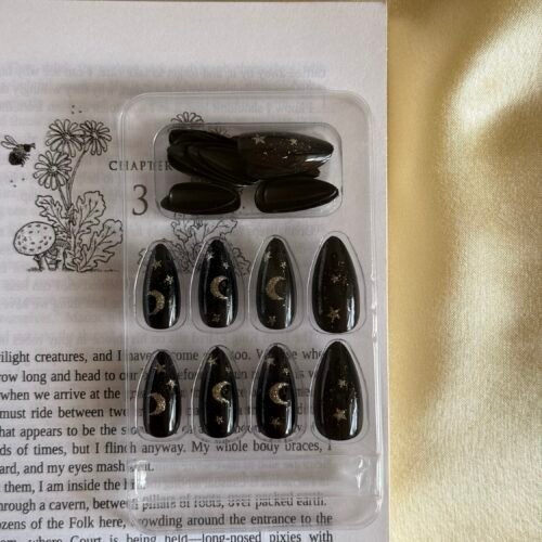 moonlight press on nails