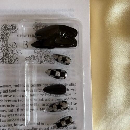 stargirl press on nails