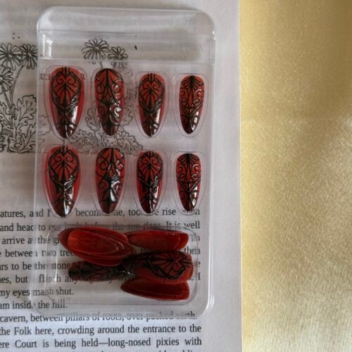 gothic reddish press on nails