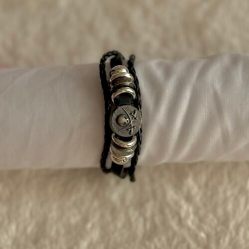 pirate circle skeleton bracelet