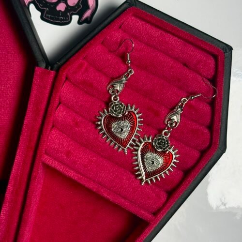 eye red earrings