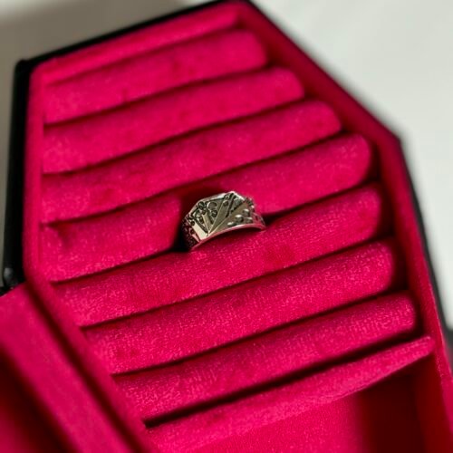 cards ring