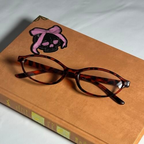 burgundy leopard print glasses