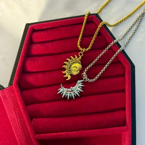 2 matching sun and moon necklaces g/s