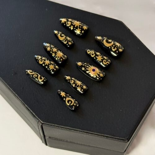 Golden Eclipse press on nails